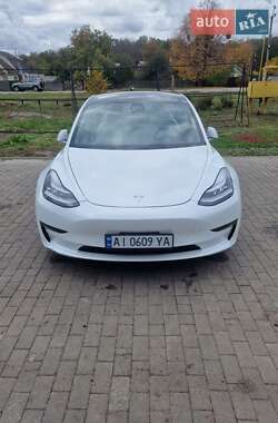 Седан Tesla Model 3 2019 в Новой Водолаге