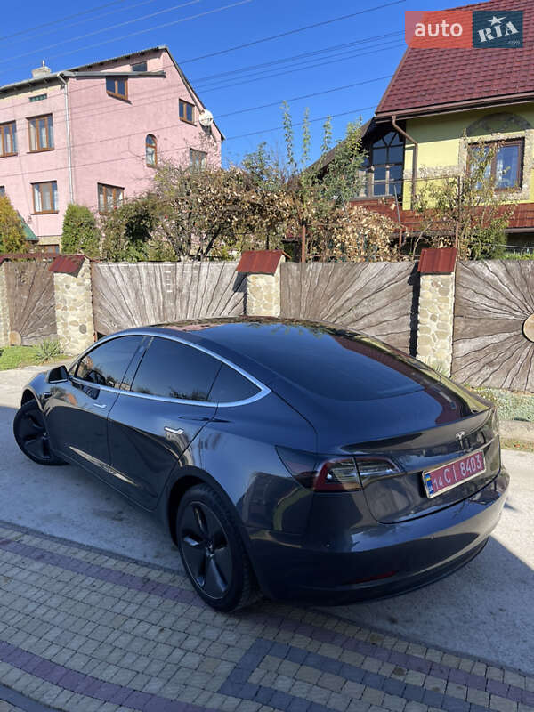 Седан Tesla Model 3 2020 в Львове фото 20 Седан Tesla Model 3 2020 в Львове