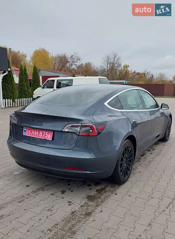 Седан Tesla Model 3 2018 в Києві фото 10 Седан Tesla Model 3 2018 в Києві
