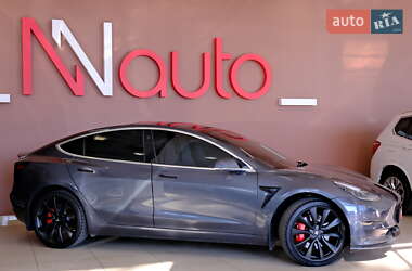 Седан Tesla Model 3 2019 в Одесі