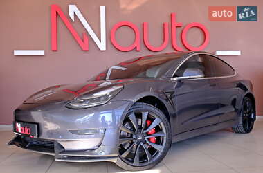 Седан Tesla Model 3 2019 в Одесі