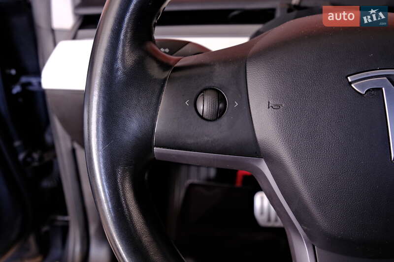 Седан Tesla Model 3 2019 в Одессе фото 22 Седан Tesla Model 3 2019 в Одессе