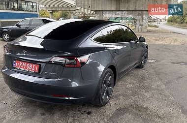 Седан Tesla Model 3 2022 в  фото 5 Седан Tesla Model 3 2022 в