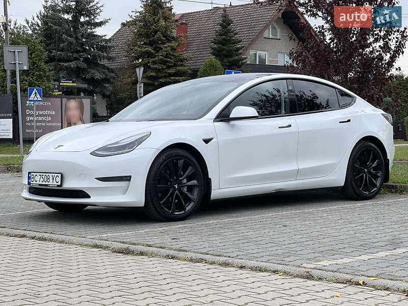 Седан Tesla Model 3 2019 в Львове фото 7 Седан Tesla Model 3 2019 в Львове