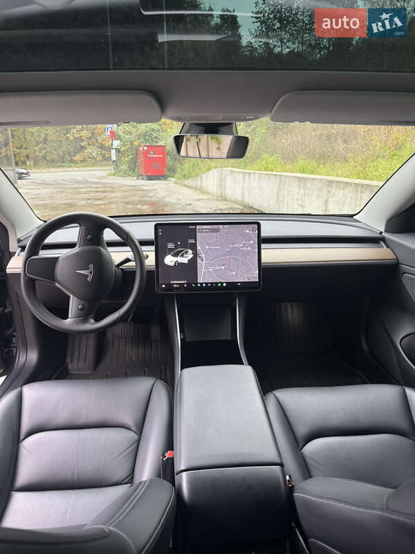 Седан Tesla Model 3 2019 в Киеве фото 14 Седан Tesla Model 3 2019 в Киеве