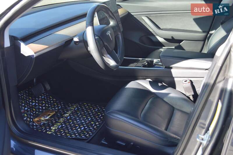 Седан Tesla Model 3 2018 в Одессе фото 16 Седан Tesla Model 3 2018 в Одессе