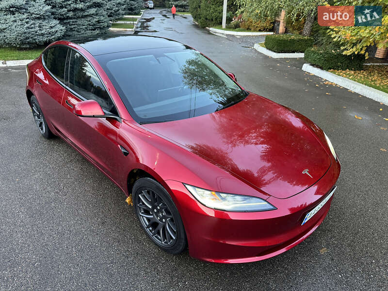 Седан Tesla Model 3 2024 в Киеве фото 8 Седан Tesla Model 3 2024 в Киеве