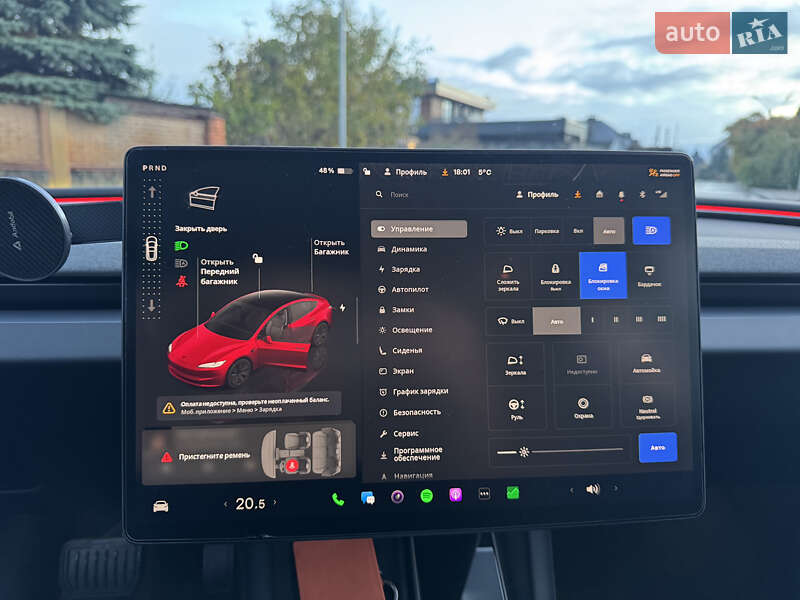 Седан Tesla Model 3 2024 в Киеве фото 30 Седан Tesla Model 3 2024 в Киеве