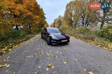 Седан Tesla Model 3 2018 в Вінниці