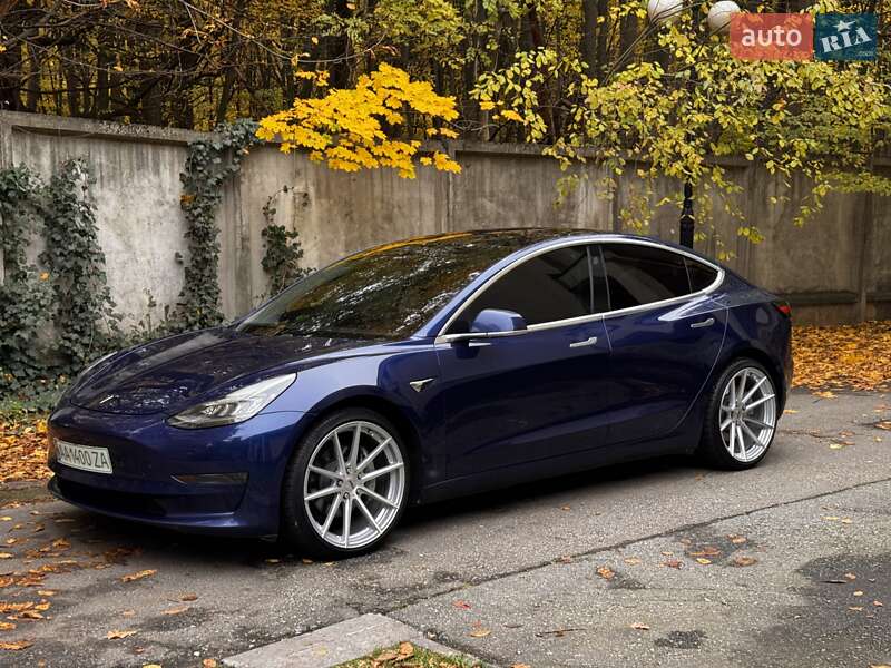 Седан Tesla Model 3 2018 в Киеве фото 3 Седан Tesla Model 3 2018 в Киеве