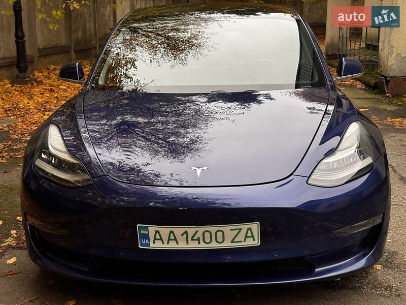 Седан Tesla Model 3 2018 в Киеве фото 10 Седан Tesla Model 3 2018 в Киеве