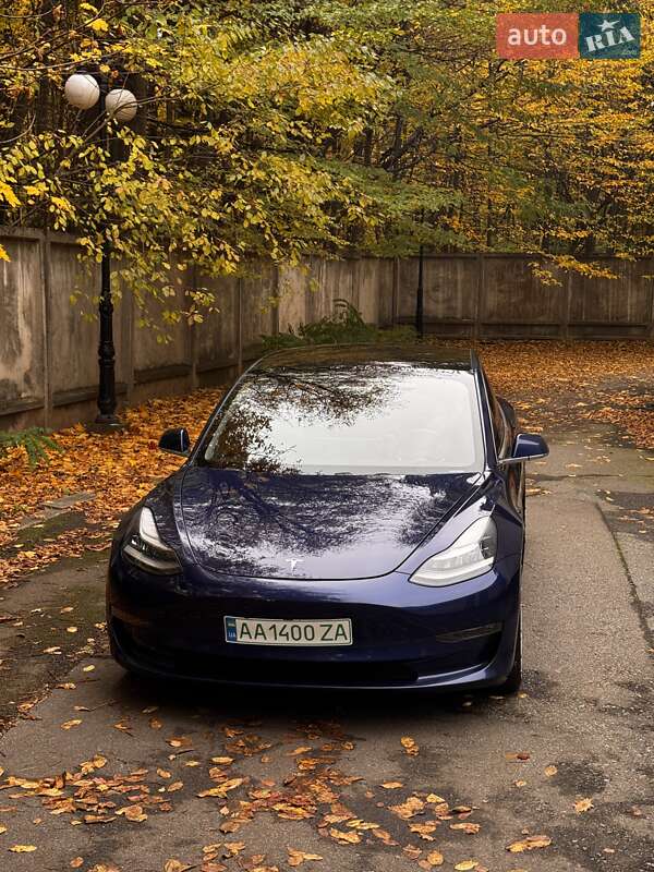 Седан Tesla Model 3 2018 в Киеве фото 9 Седан Tesla Model 3 2018 в Киеве