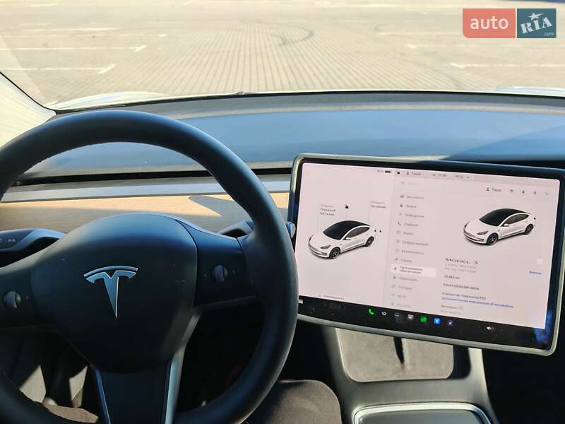 Седан Tesla Model 3 2021 в Коломиї