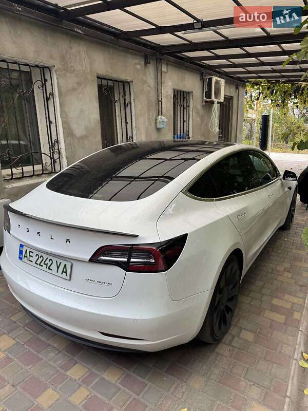 Седан Tesla Model 3 2019 в Днепре фото 3 Седан Tesla Model 3 2019 в Днепре