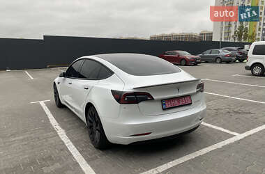 Седан Tesla Model 3 2023 в  фото 4 Седан Tesla Model 3 2023 в