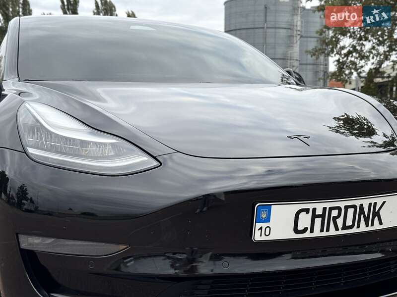 Седан Tesla Model 3 2020 в Києві фото 3 Седан Tesla Model 3 2020 в Києві