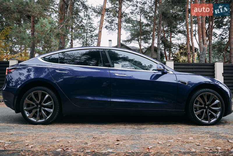 Седан Tesla Model 3 2020 в Києві фото 3 Седан Tesla Model 3 2020 в Києві