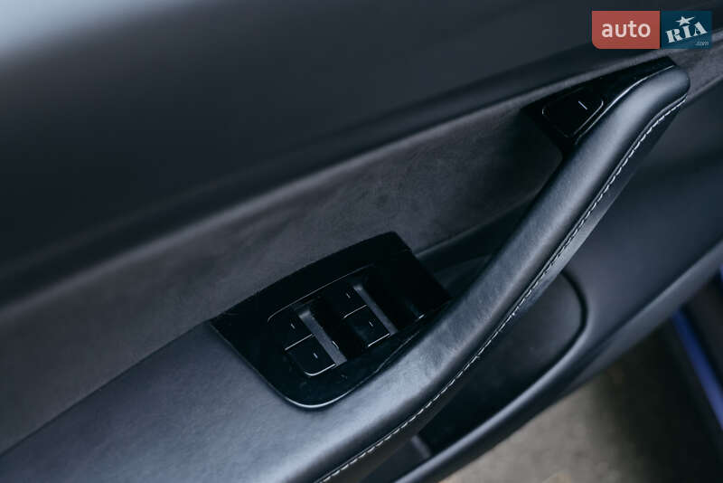 Седан Tesla Model 3 2020 в Києві фото 32 Седан Tesla Model 3 2020 в Києві