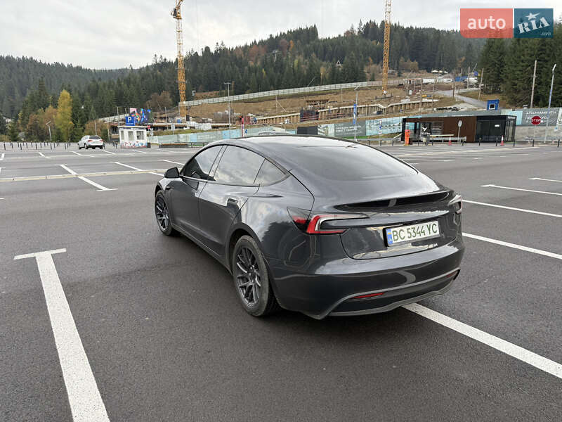 Седан Tesla Model 3 2024 в Золочеве фото 8 Седан Tesla Model 3 2024 в Золочеве