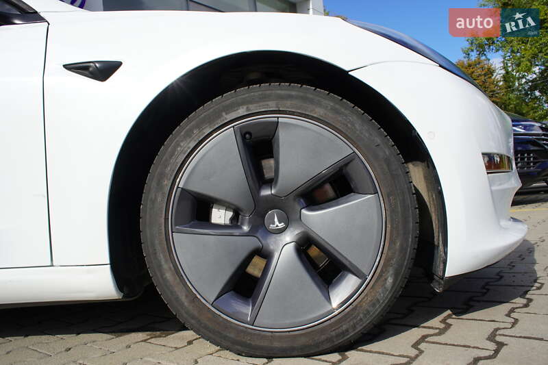 Седан Tesla Model 3 2022 в Житомирі фото 10 Седан Tesla Model 3 2022 в Житомирі