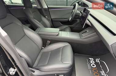Седан Tesla Model 3 2024 в 