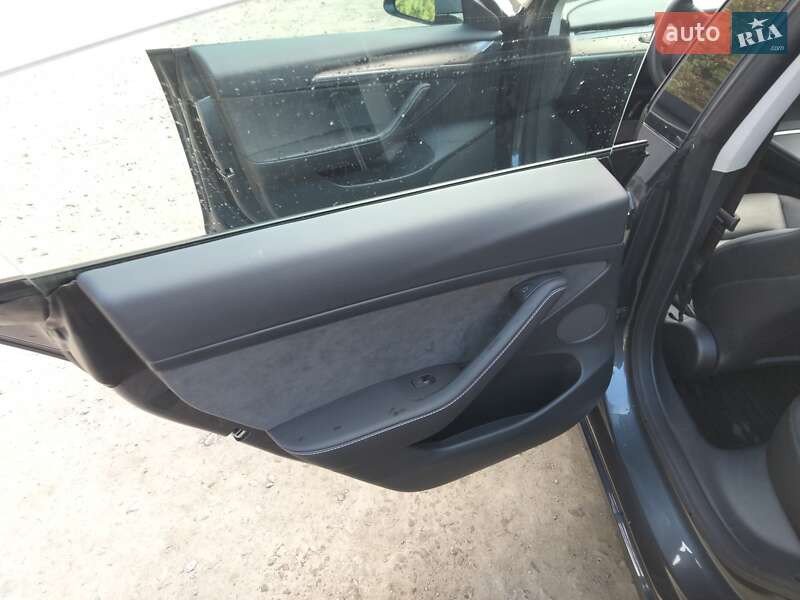 Седан Tesla Model 3 2023 в Тернополі фото 10 Седан Tesla Model 3 2023 в Тернополі