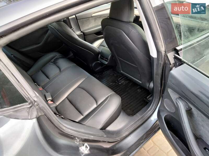 Седан Tesla Model 3 2023 в Тернополі фото 13 Седан Tesla Model 3 2023 в Тернополі