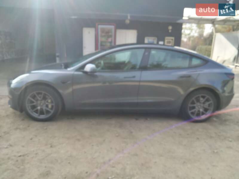 Седан Tesla Model 3 2023 в Тернополі фото 17 Седан Tesla Model 3 2023 в Тернополі