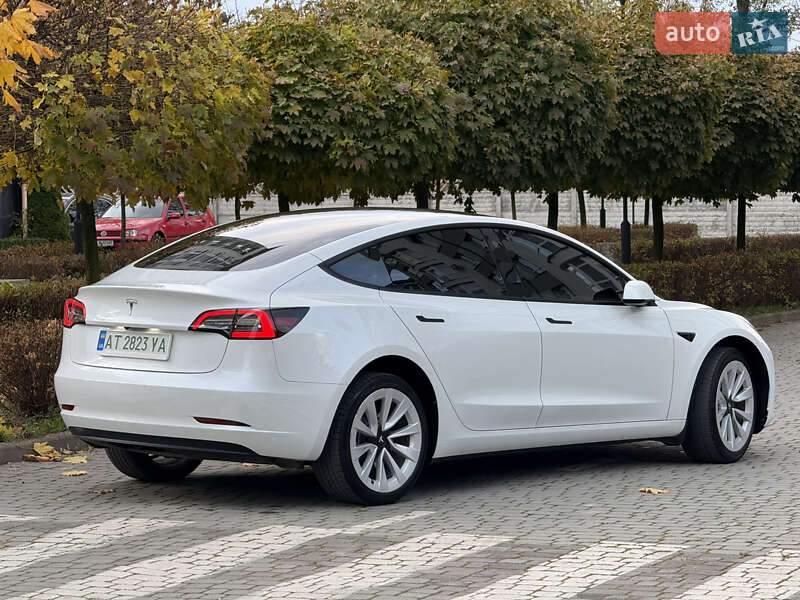 Седан Tesla Model 3 2023 в Івано-Франківську фото 17 Седан Tesla Model 3 2023 в Івано-Франківську