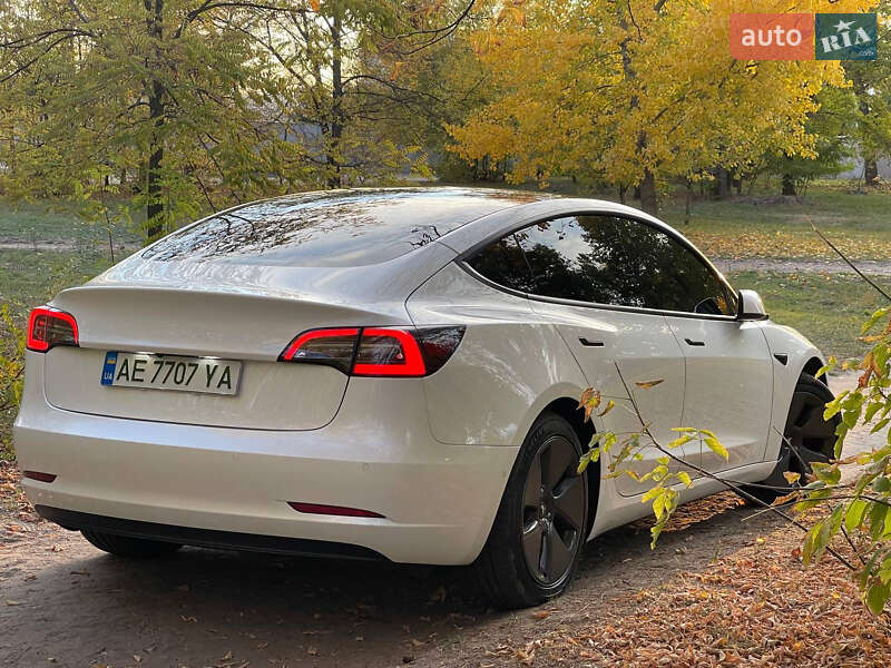 Седан Tesla Model 3 2021 в Дніпрі фото 5 Седан Tesla Model 3 2021 в Дніпрі