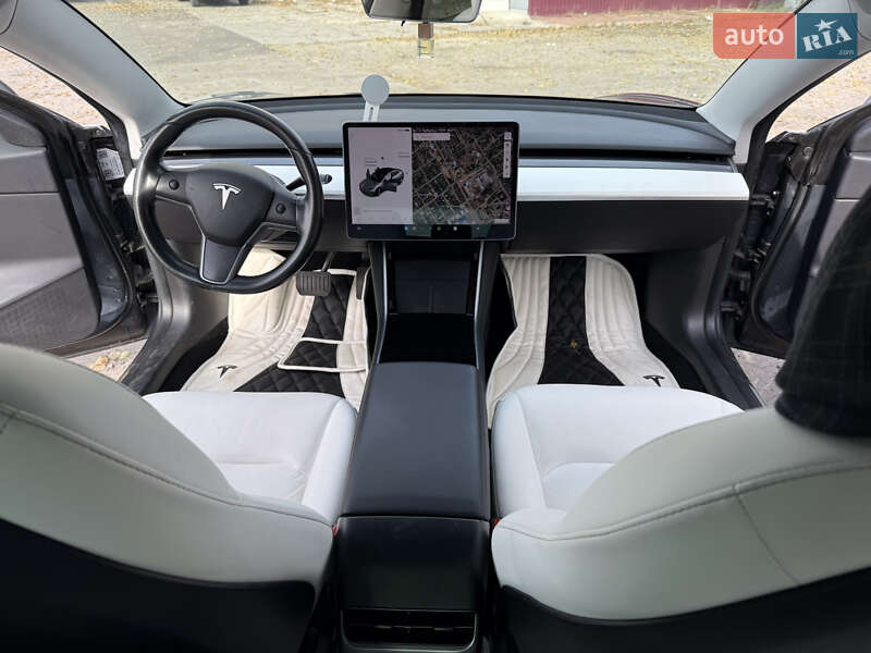 Седан Tesla Model 3 2019 в Киеве фото 10 Седан Tesla Model 3 2019 в Киеве