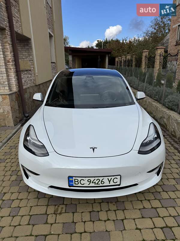 Седан Tesla Model 3 2018 в Львове фото 4 Седан Tesla Model 3 2018 в Львове