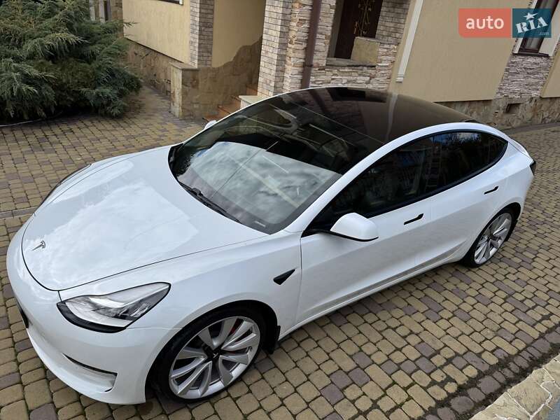 Седан Tesla Model 3 2018 в Львове фото 11 Седан Tesla Model 3 2018 в Львове