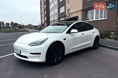 Седан Tesla Model 3 2021 в Днепре