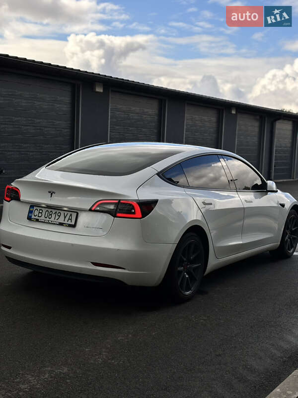 Седан Tesla Model 3 2022 в Чернигове фото 7 Седан Tesla Model 3 2022 в Чернигове