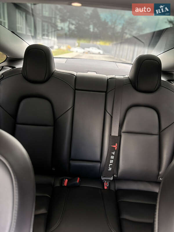 Седан Tesla Model 3 2022 в Чернигове фото 16 Седан Tesla Model 3 2022 в Чернигове