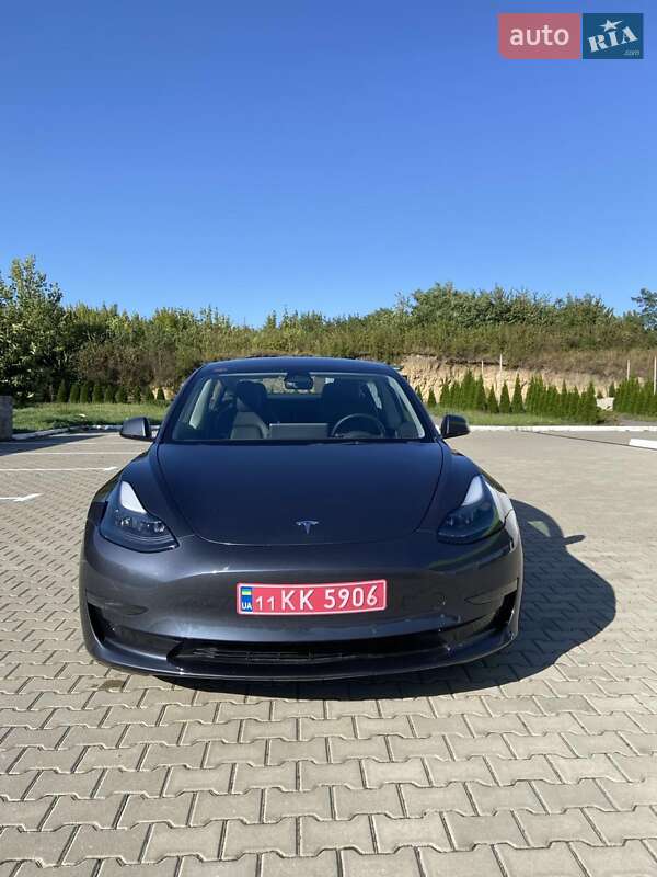 Седан Tesla Model 3 2022 в Калинівці фото 12 Седан Tesla Model 3 2022 в Калинівці