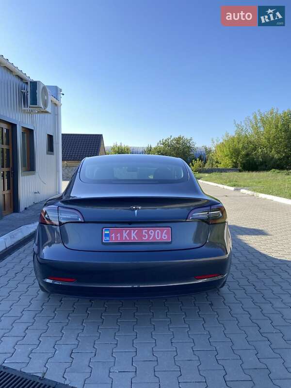 Седан Tesla Model 3 2022 в Калинівці фото 18 Седан Tesla Model 3 2022 в Калинівці