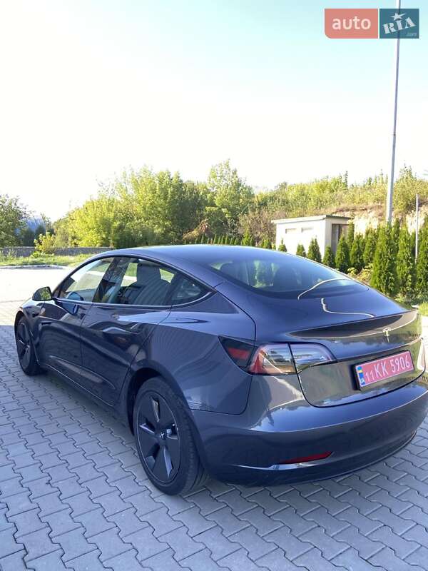 Седан Tesla Model 3 2022 в Калинівці фото 17 Седан Tesla Model 3 2022 в Калинівці