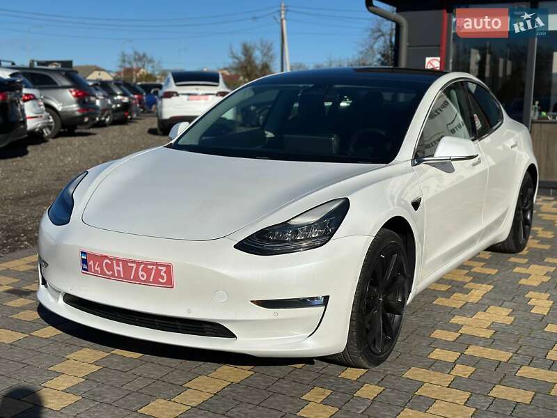 Седан Tesla Model 3 2020 в Львові фото 11 Седан Tesla Model 3 2020 в Львові