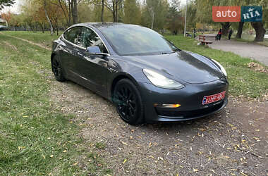 Седан Tesla Model 3 2020 в Ровно Седан Tesla Model 3 2020 в Ровно
