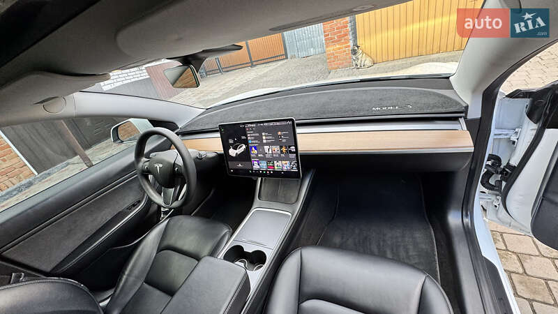 Седан Tesla Model 3 2021 в Вінниці фото 6 Седан Tesla Model 3 2021 в Вінниці