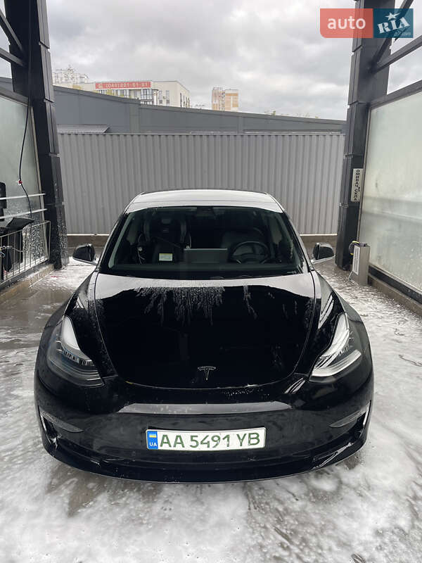 Седан Tesla Model 3 2019 в Києві фото 3 Седан Tesla Model 3 2019 в Києві