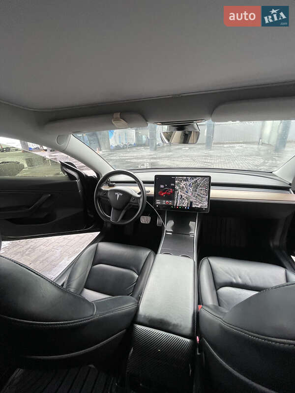 Седан Tesla Model 3 2019 в Києві фото 12 Седан Tesla Model 3 2019 в Києві