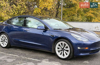 Седан Tesla Model 3 2020 в Полтаве