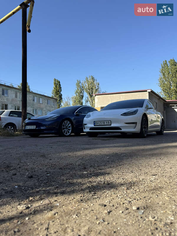 Седан Tesla Model 3 2018 в Одесі фото 25 Седан Tesla Model 3 2018 в Одесі