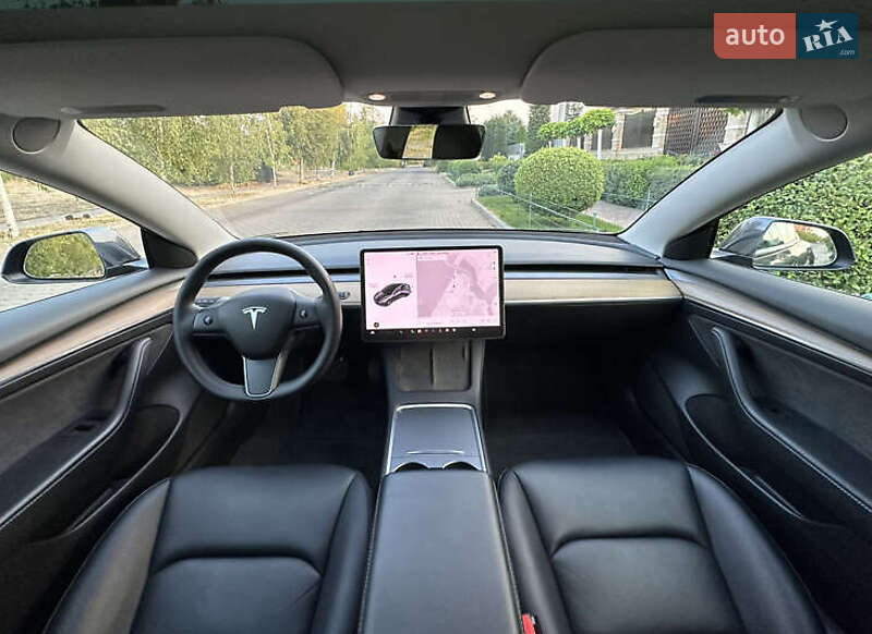 Седан Tesla Model 3 2022 в Николаеве фото 11 Седан Tesla Model 3 2022 в Николаеве