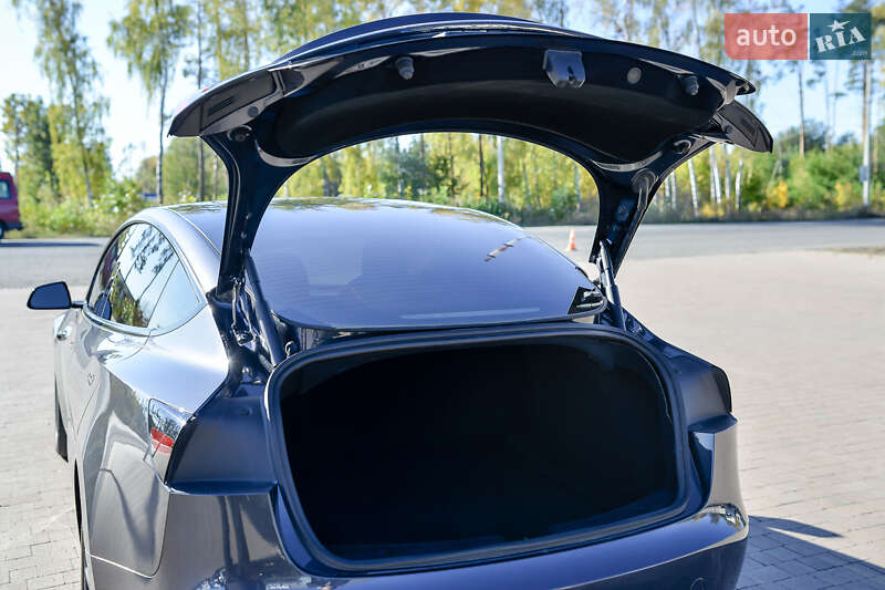 Седан Tesla Model 3 2024 в Ковелі фото 32 Седан Tesla Model 3 2024 в Ковелі