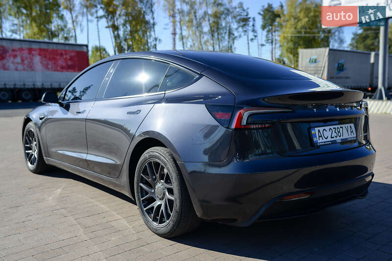 Седан Tesla Model 3 2024 в Ковелі фото 45 Седан Tesla Model 3 2024 в Ковелі