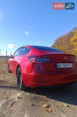 Седан Tesla Model 3 2022 в Стрые